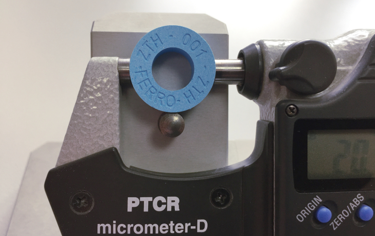 PTCR-ZTH in einem Mikrometer